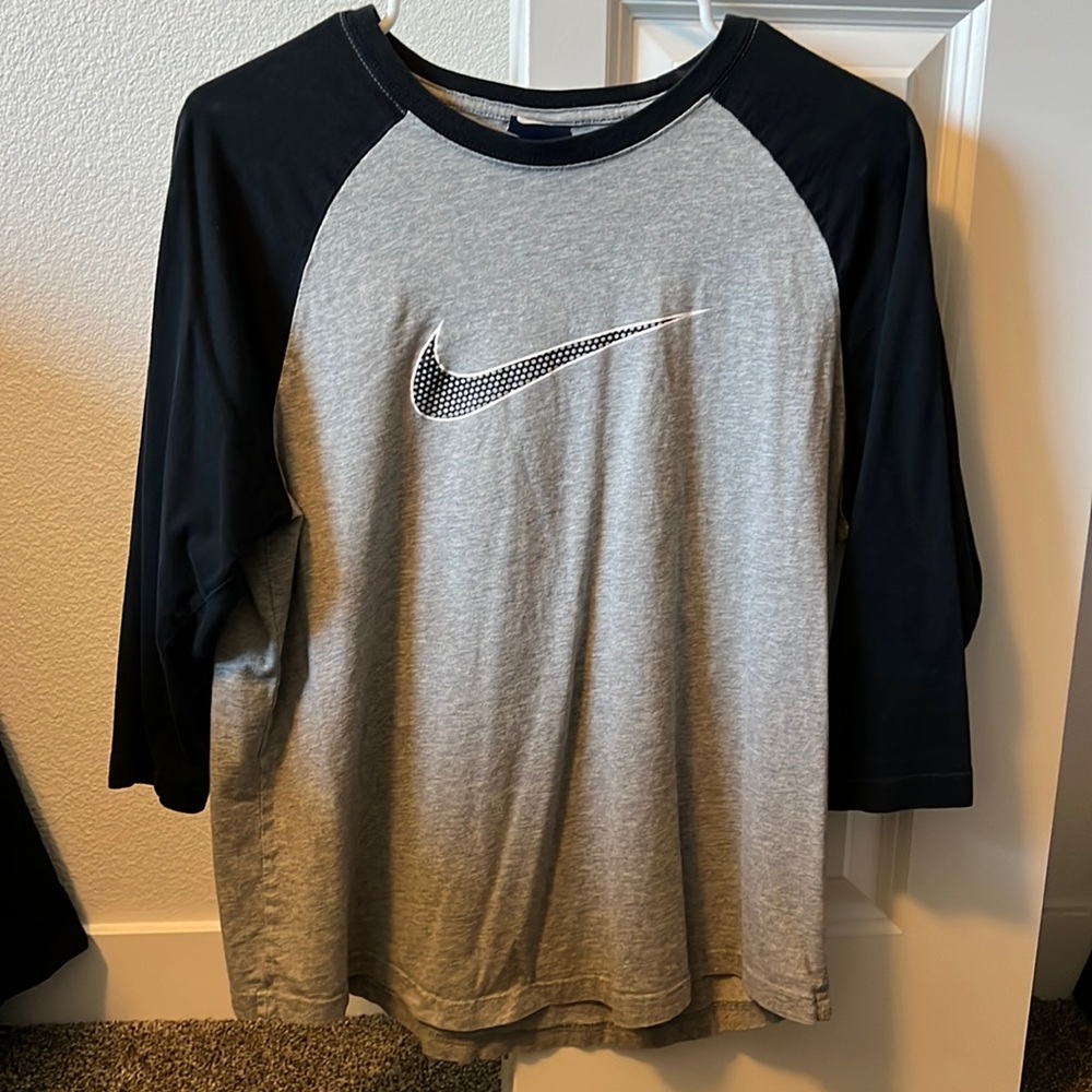 Nike 3/4 long sleeve tshirt